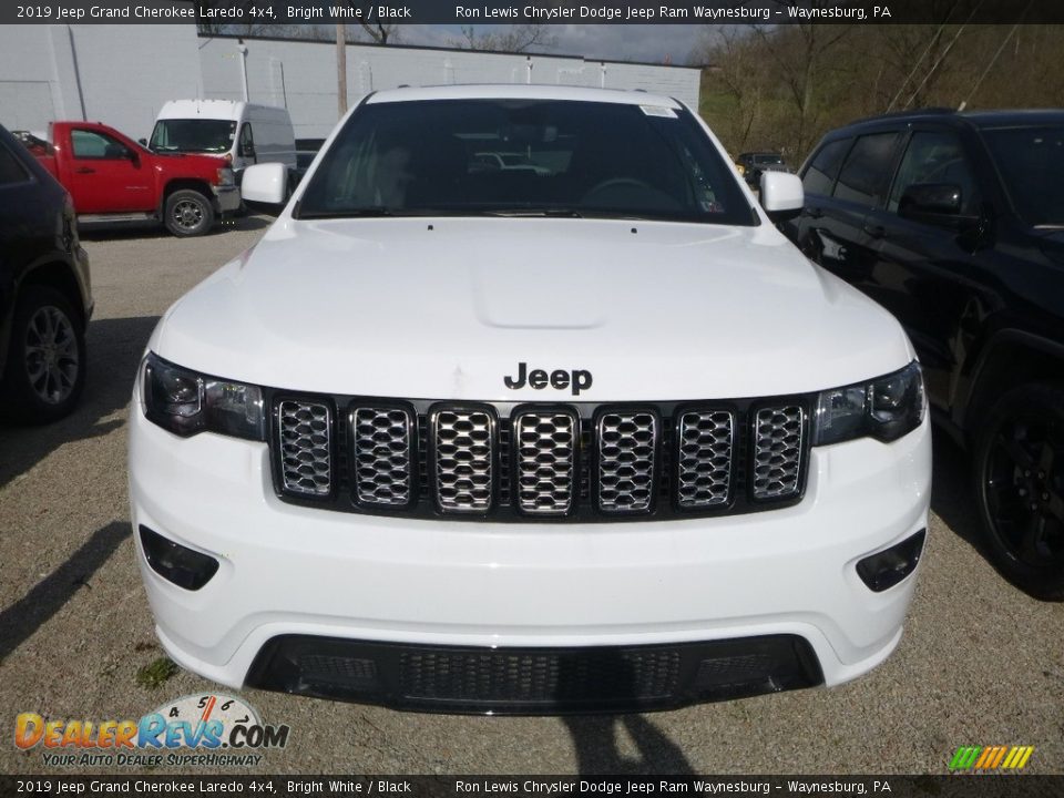 2019 Jeep Grand Cherokee Laredo 4x4 Bright White / Black Photo #7