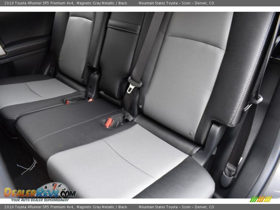 2019 Toyota 4Runner SR5 Premium 4x4 Magnetic Gray Metallic / Black Photo #10