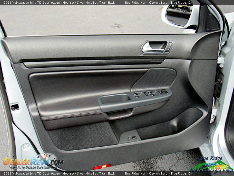 2012 Volkswagen Jetta TDI SportWagen Moonrock Silver Metallic / Titan Black Photo #24