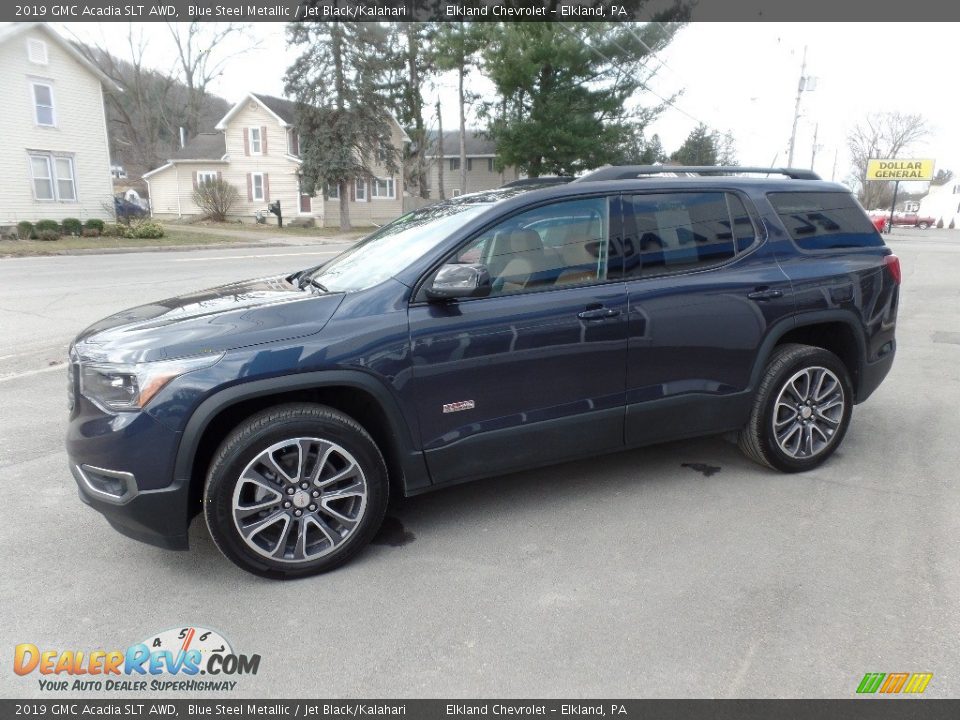 Front 3/4 View of 2019 GMC Acadia SLT AWD Photo #4