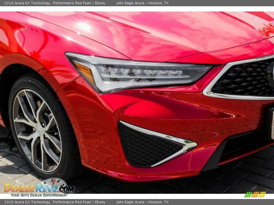 2019 Acura ILX Technology Performance Red Pearl / Ebony Photo #10