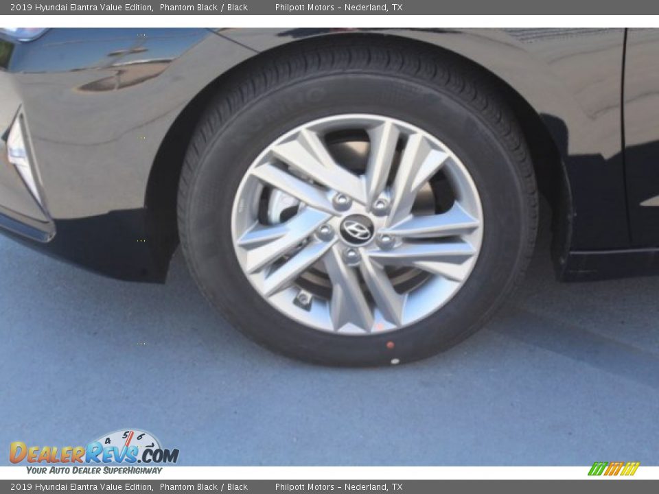 2019 Hyundai Elantra Value Edition Phantom Black / Black Photo #5