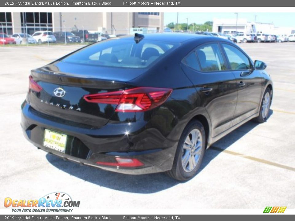 2019 Hyundai Elantra Value Edition Phantom Black / Black Photo #8