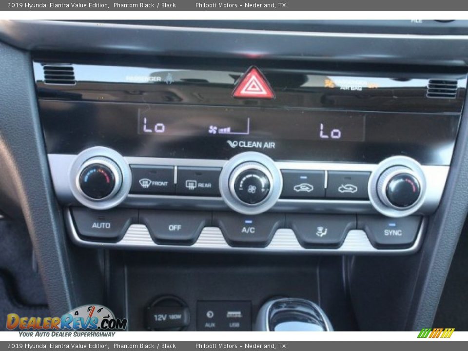 2019 Hyundai Elantra Value Edition Phantom Black / Black Photo #12