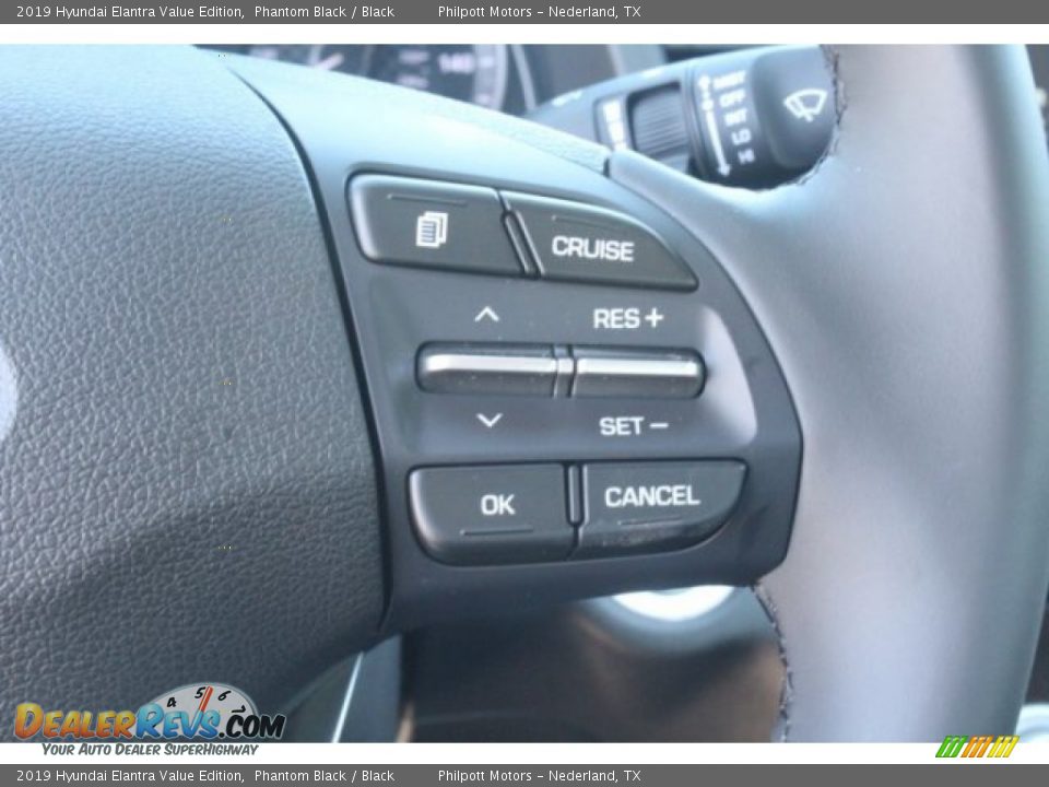 2019 Hyundai Elantra Value Edition Phantom Black / Black Photo #16
