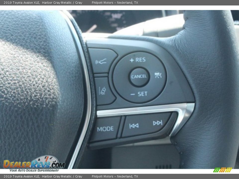 2019 Toyota Avalon XLE Harbor Gray Metallic / Gray Photo #16