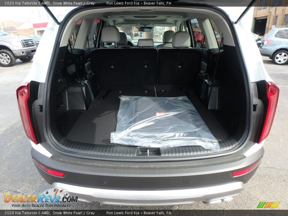 2020 Kia Telluride S AWD Trunk Photo #4