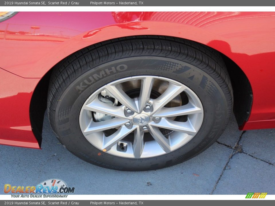 2019 Hyundai Sonata SE Scarlet Red / Gray Photo #5
