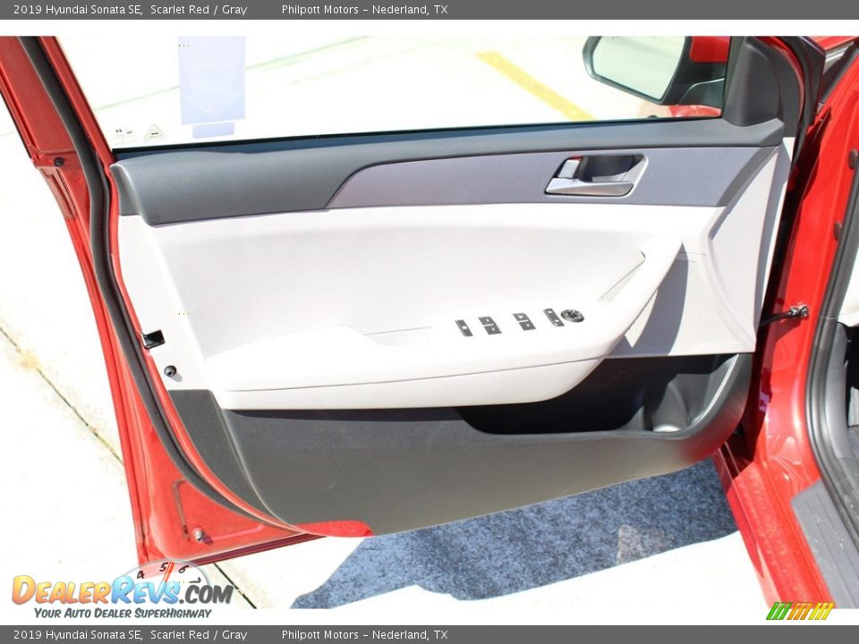 2019 Hyundai Sonata SE Scarlet Red / Gray Photo #9