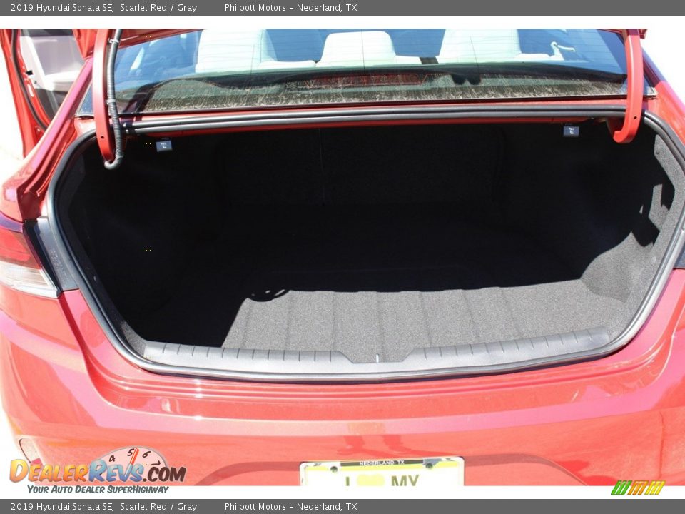 2019 Hyundai Sonata SE Scarlet Red / Gray Photo #20