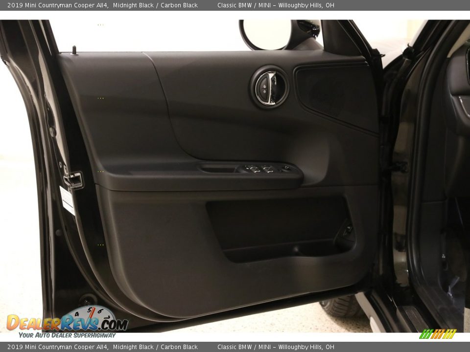 2019 Mini Countryman Cooper All4 Midnight Black / Carbon Black Photo #4