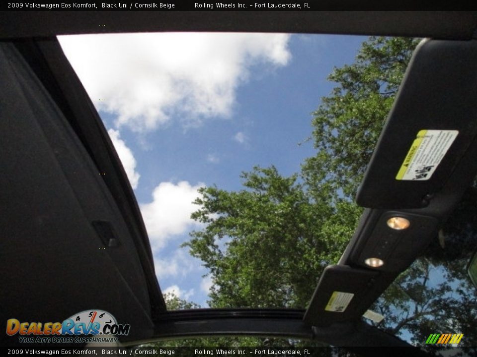 2009 Volkswagen Eos Komfort Black Uni / Cornsilk Beige Photo #10