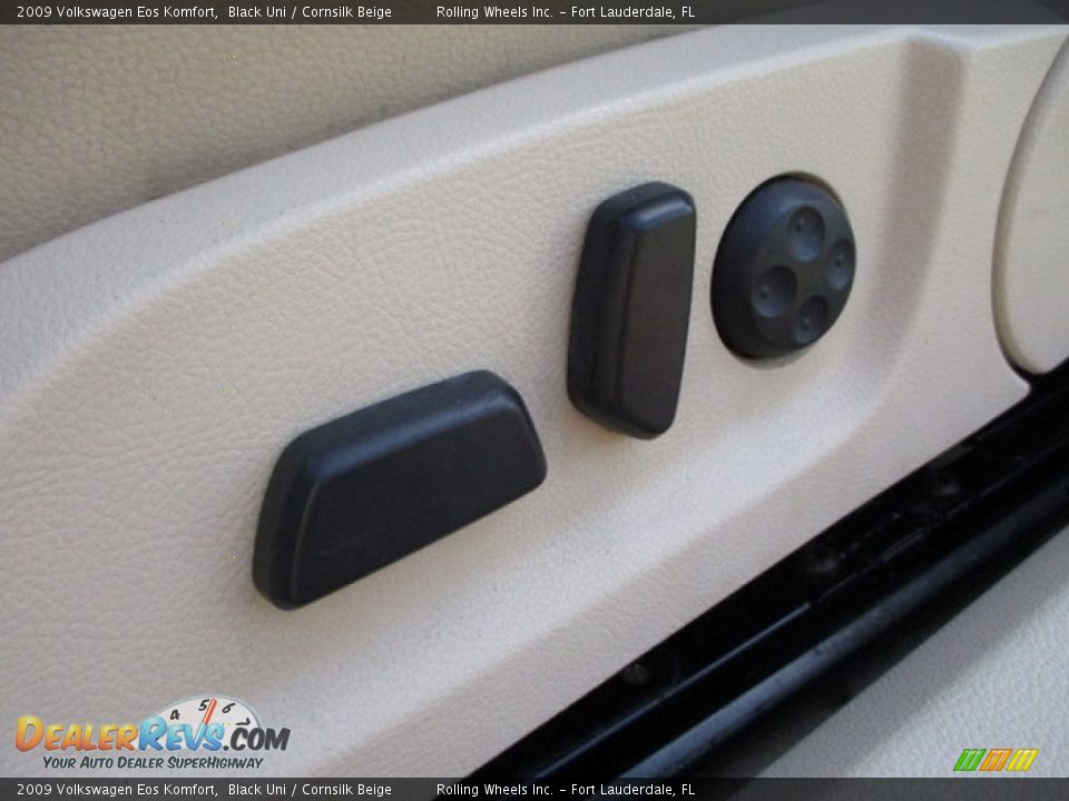 2009 Volkswagen Eos Komfort Black Uni / Cornsilk Beige Photo #12