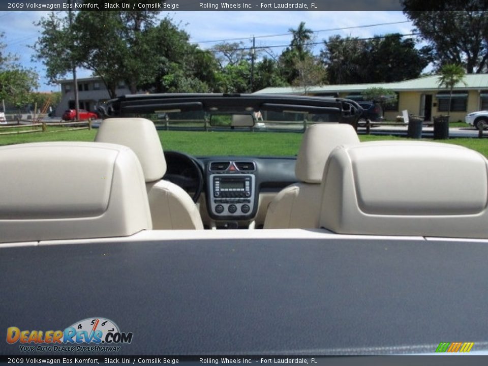 2009 Volkswagen Eos Komfort Black Uni / Cornsilk Beige Photo #14