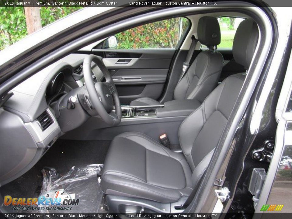 Light Oyster Interior - 2019 Jaguar XF Premium Photo #3