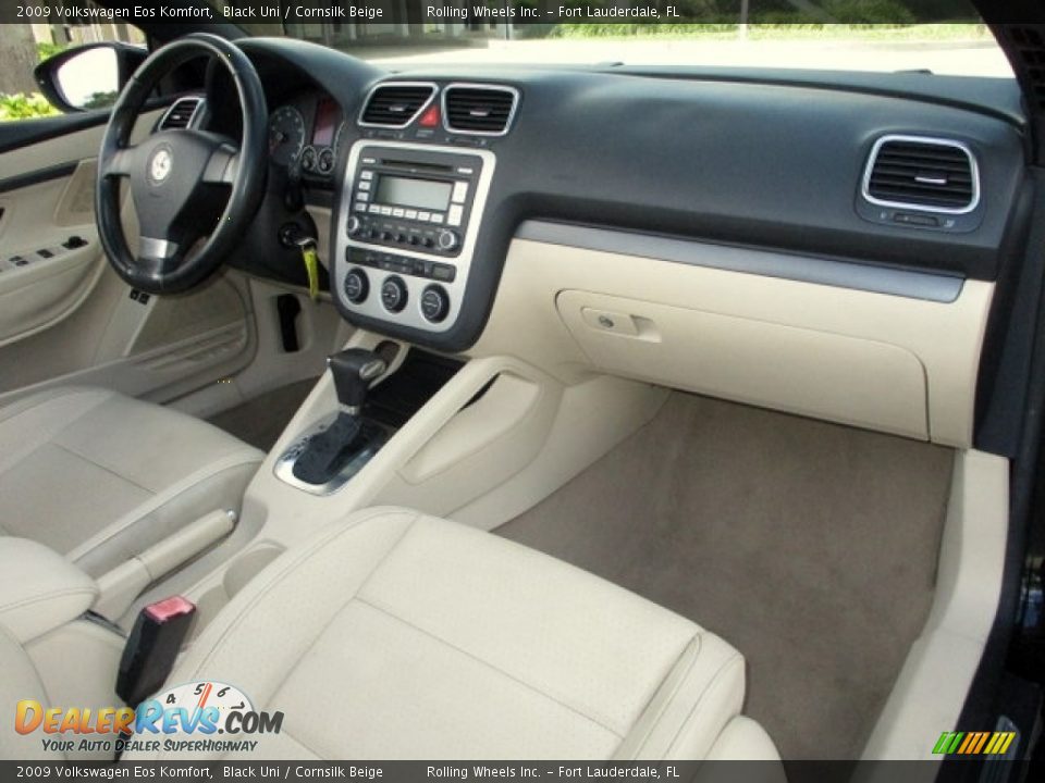 2009 Volkswagen Eos Komfort Black Uni / Cornsilk Beige Photo #21