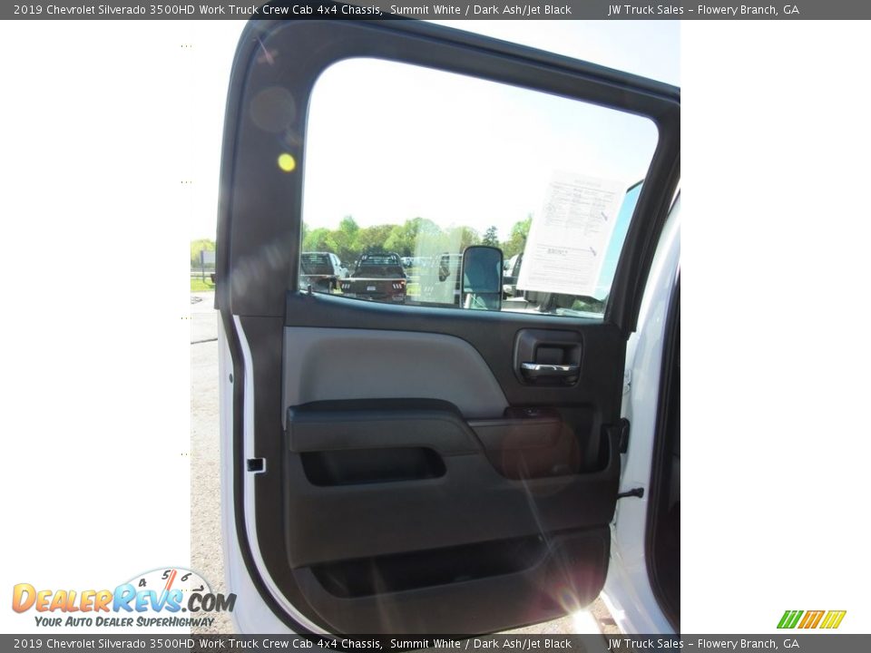 2019 Chevrolet Silverado 3500HD Work Truck Crew Cab 4x4 Chassis Summit White / Dark Ash/Jet Black Photo #31