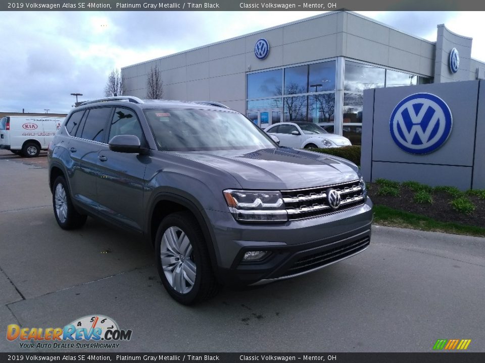 2019 Volkswagen Atlas SE 4Motion Platinum Gray Metallic / Titan Black Photo #1