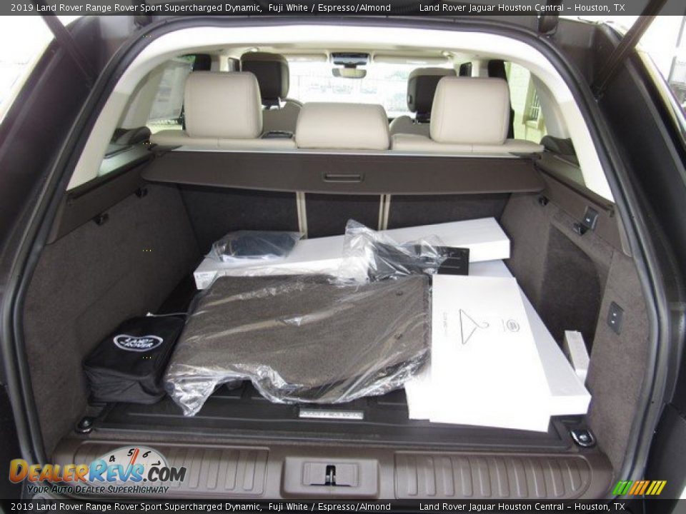 2019 Land Rover Range Rover Sport Supercharged Dynamic Fuji White / Espresso/Almond Photo #17
