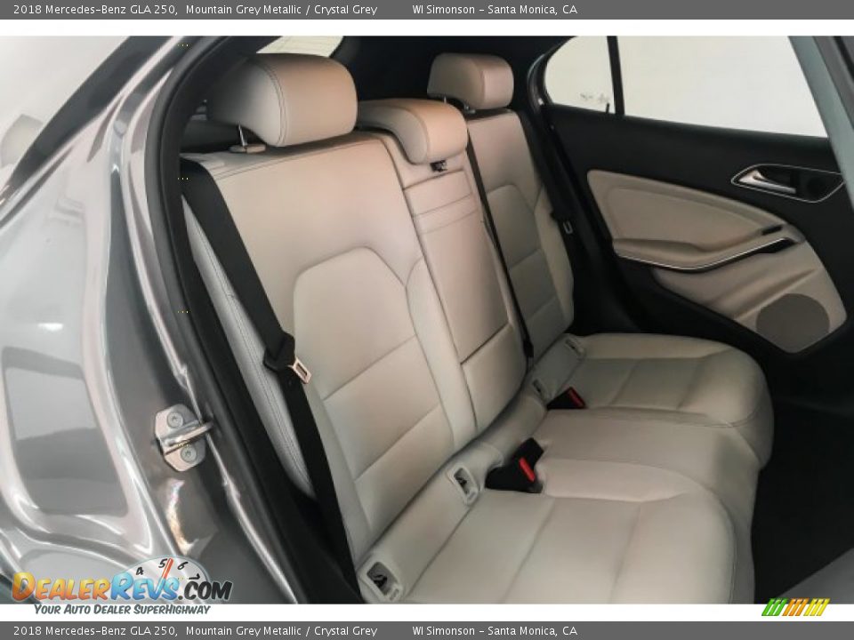 2018 Mercedes-Benz GLA 250 Mountain Grey Metallic / Crystal Grey Photo #13
