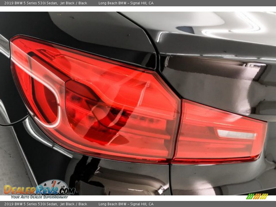 2019 BMW 5 Series 530i Sedan Jet Black / Black Photo #25