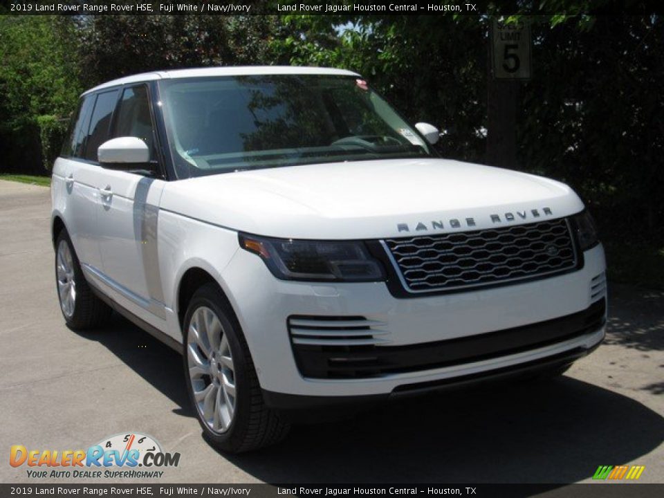 2019 Land Rover Range Rover HSE Fuji White / Navy/Ivory Photo #2