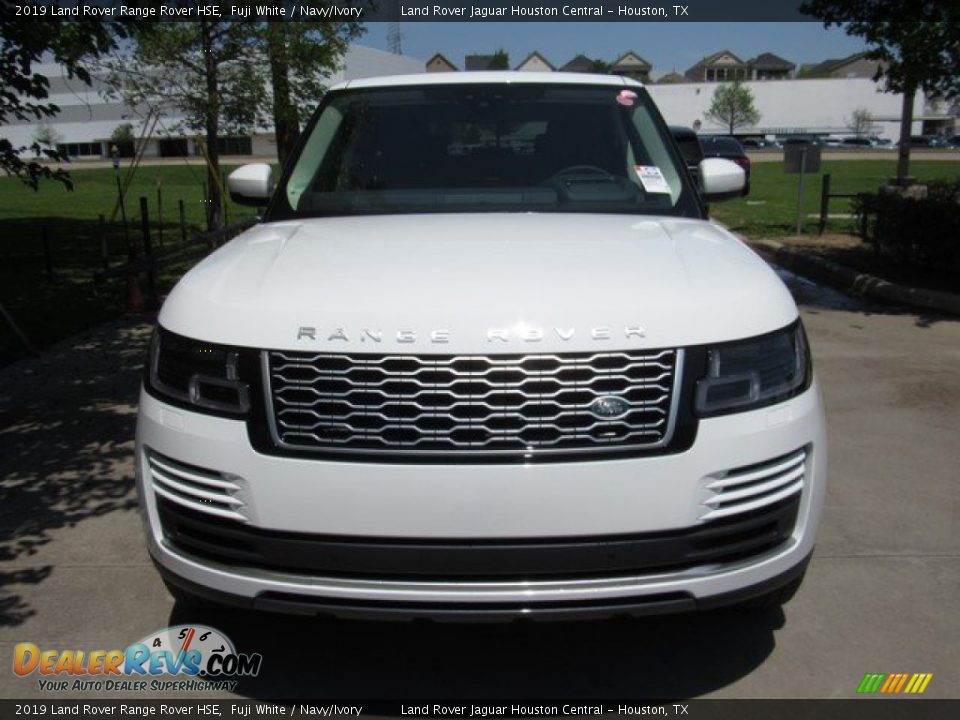 2019 Land Rover Range Rover HSE Fuji White / Navy/Ivory Photo #9