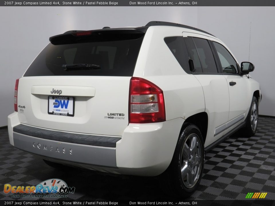 2007 Jeep Compass Limited 4x4 Stone White / Pastel Pebble Beige Photo #8