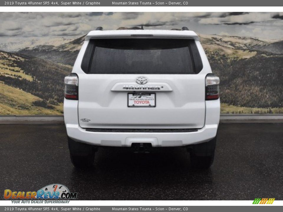 2019 Toyota 4Runner SR5 4x4 Super White / Graphite Photo #4