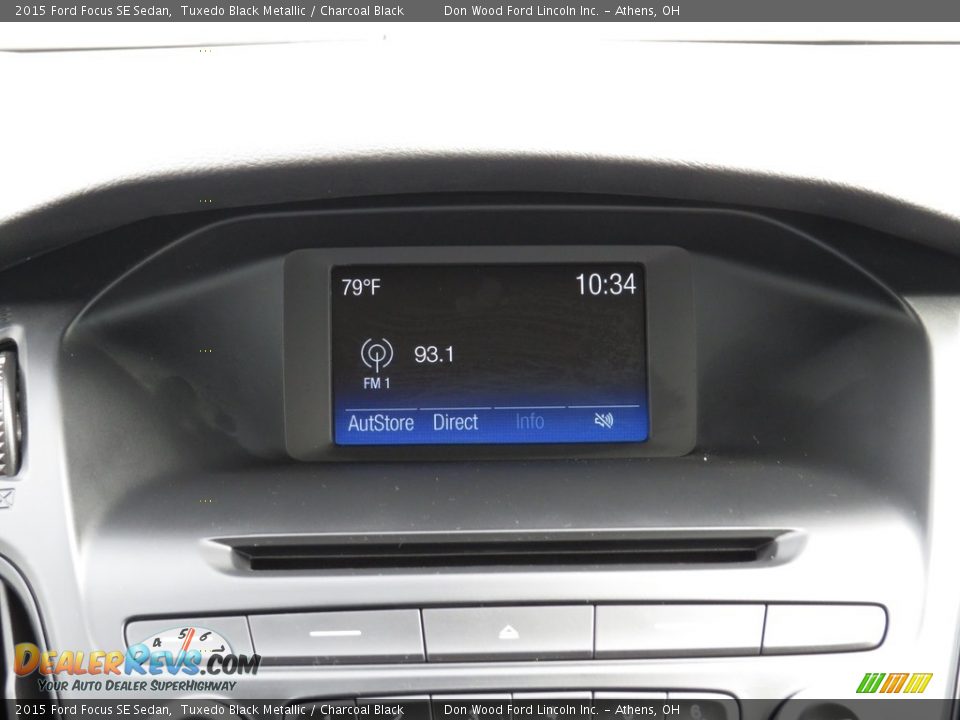 2015 Ford Focus SE Sedan Tuxedo Black Metallic / Charcoal Black Photo #20