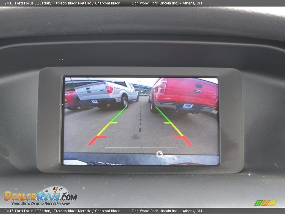 2015 Ford Focus SE Sedan Tuxedo Black Metallic / Charcoal Black Photo #21