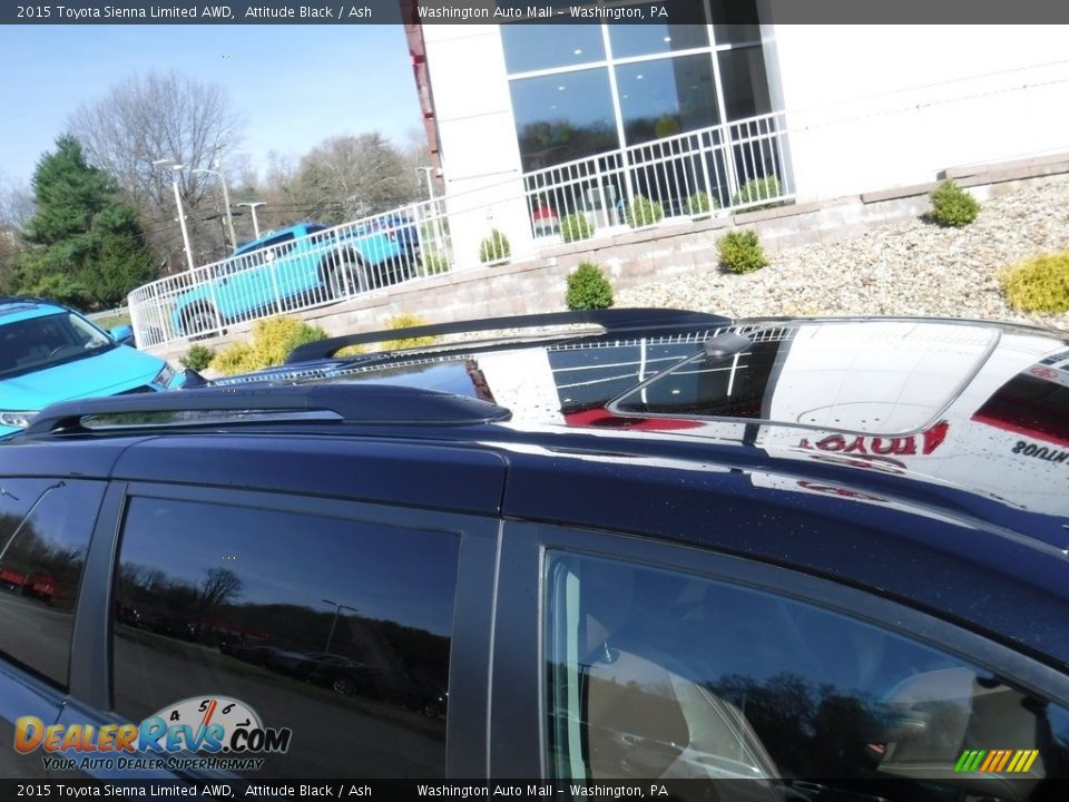 2015 Toyota Sienna Limited AWD Attitude Black / Ash Photo #5