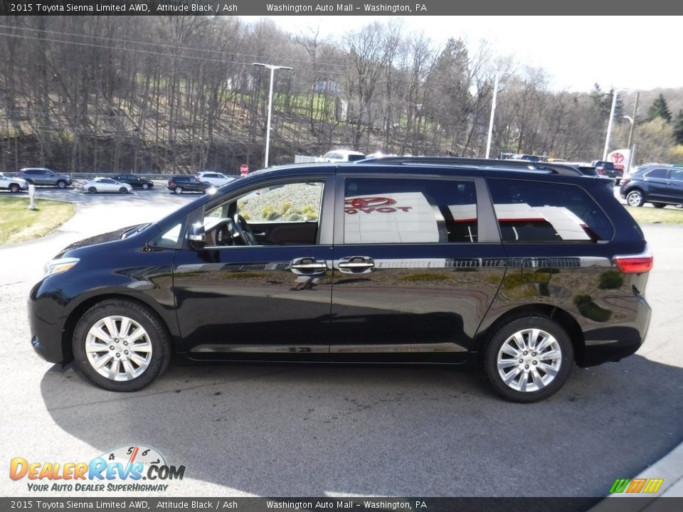2015 Toyota Sienna Limited AWD Attitude Black / Ash Photo #7