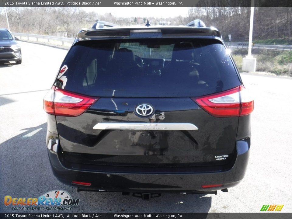 2015 Toyota Sienna Limited AWD Attitude Black / Ash Photo #11