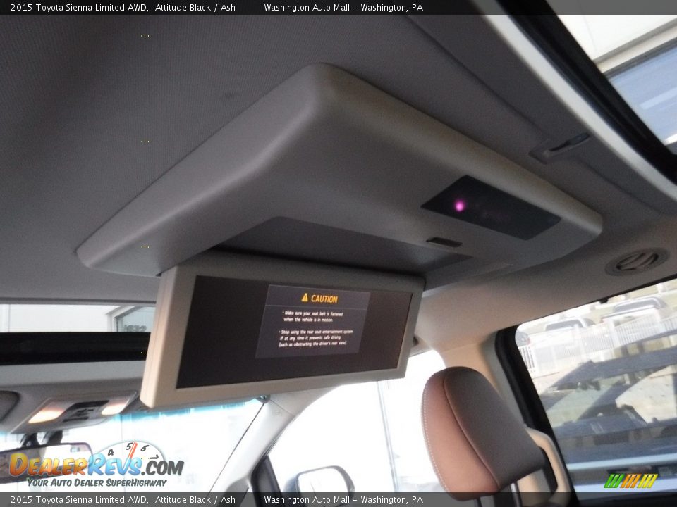 2015 Toyota Sienna Limited AWD Attitude Black / Ash Photo #13