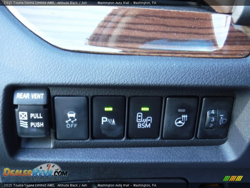 2015 Toyota Sienna Limited AWD Attitude Black / Ash Photo #16