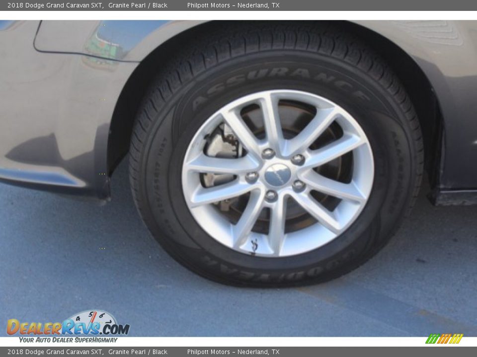 2018 Dodge Grand Caravan SXT Granite Pearl / Black Photo #5