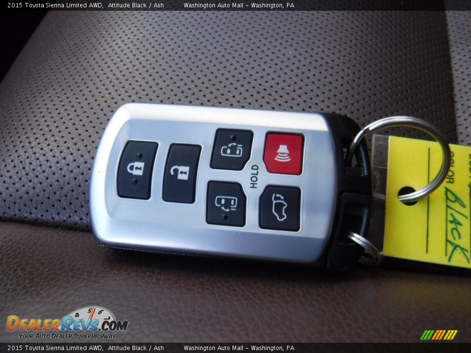 2015 Toyota Sienna Limited AWD Attitude Black / Ash Photo #29