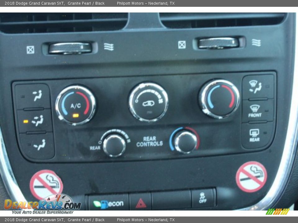 2018 Dodge Grand Caravan SXT Granite Pearl / Black Photo #13