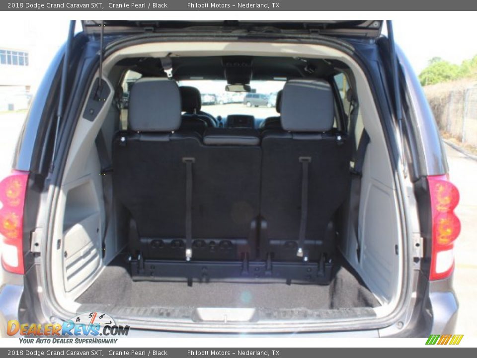 2018 Dodge Grand Caravan SXT Granite Pearl / Black Photo #20