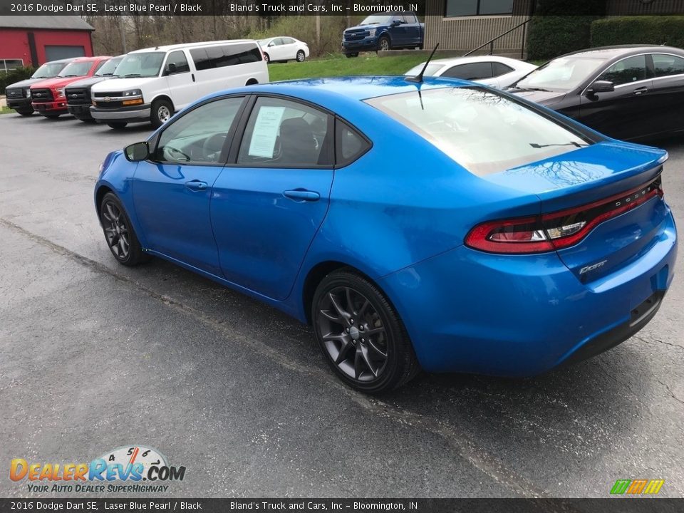 2016 Dodge Dart SE Laser Blue Pearl / Black Photo #8