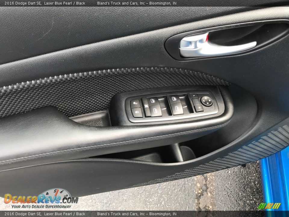 2016 Dodge Dart SE Laser Blue Pearl / Black Photo #9