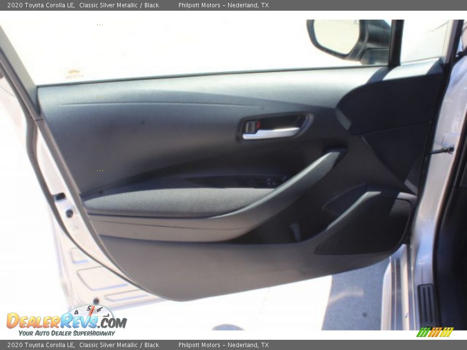 2020 Toyota Corolla LE Classic Silver Metallic / Black Photo #9