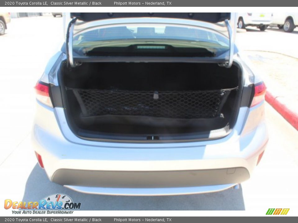 2020 Toyota Corolla LE Classic Silver Metallic / Black Photo #20