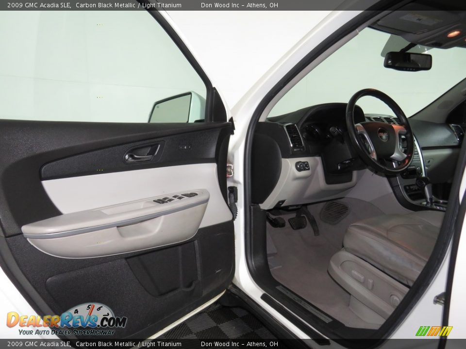 2009 GMC Acadia SLE Carbon Black Metallic / Light Titanium Photo #10