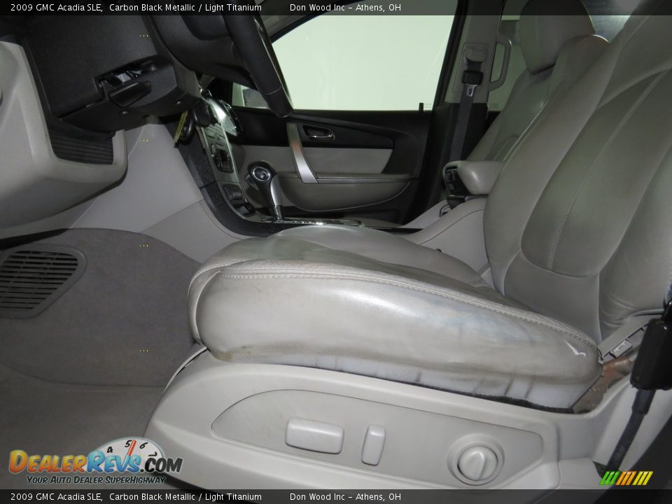 2009 GMC Acadia SLE Carbon Black Metallic / Light Titanium Photo #12