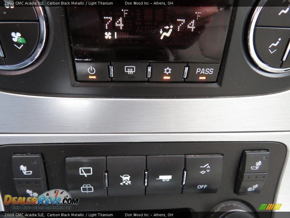 2009 GMC Acadia SLE Carbon Black Metallic / Light Titanium Photo #20