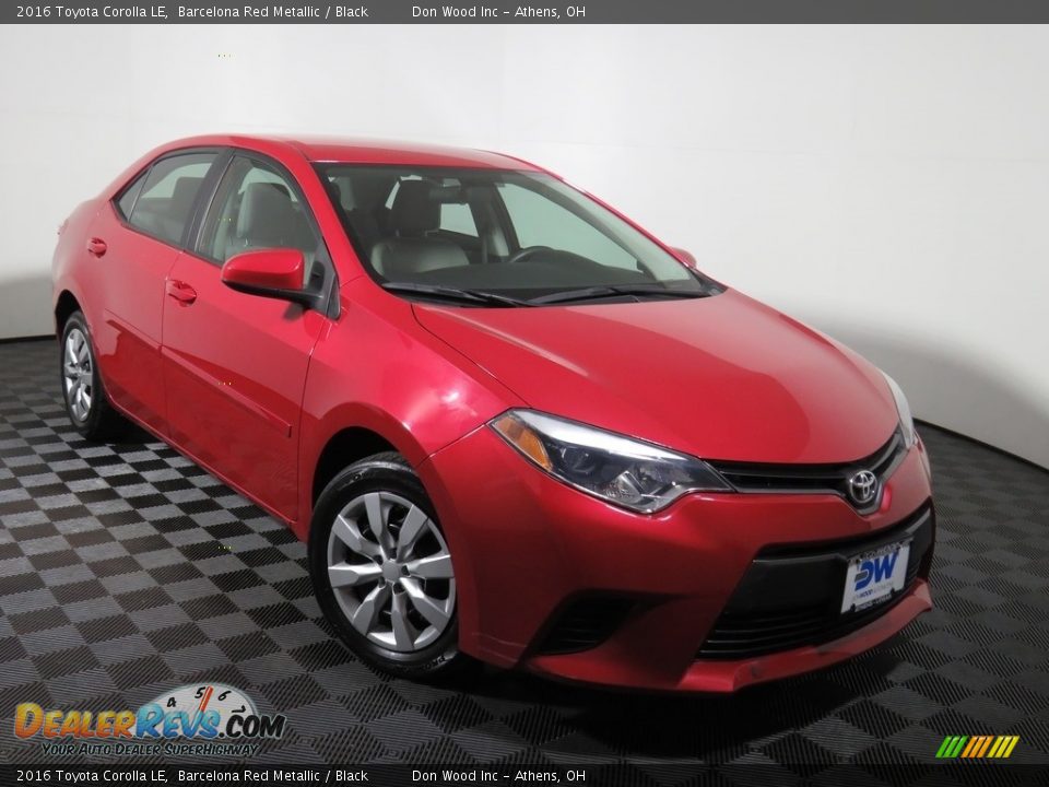 2016 Toyota Corolla LE Barcelona Red Metallic / Black Photo #2