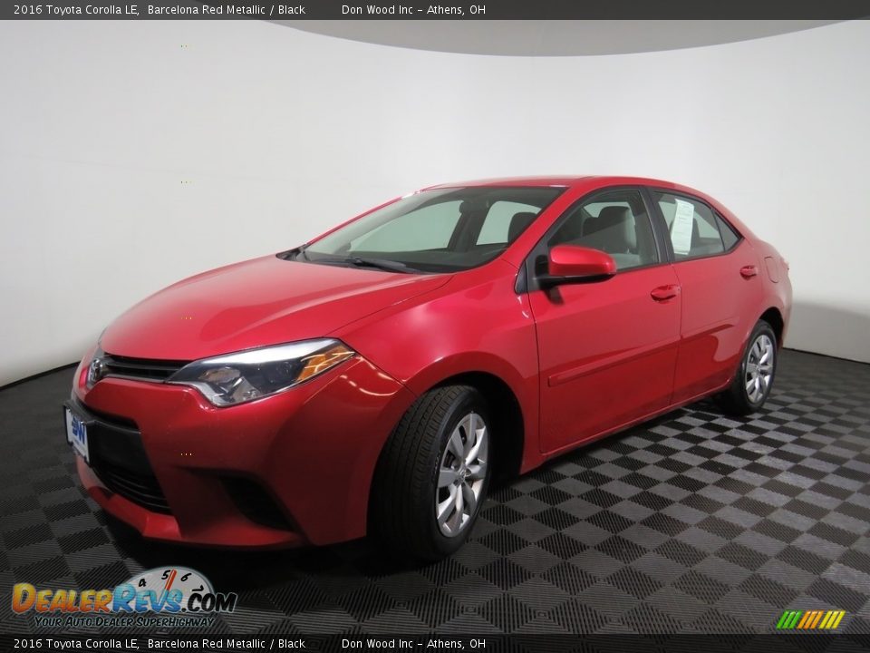 2016 Toyota Corolla LE Barcelona Red Metallic / Black Photo #6
