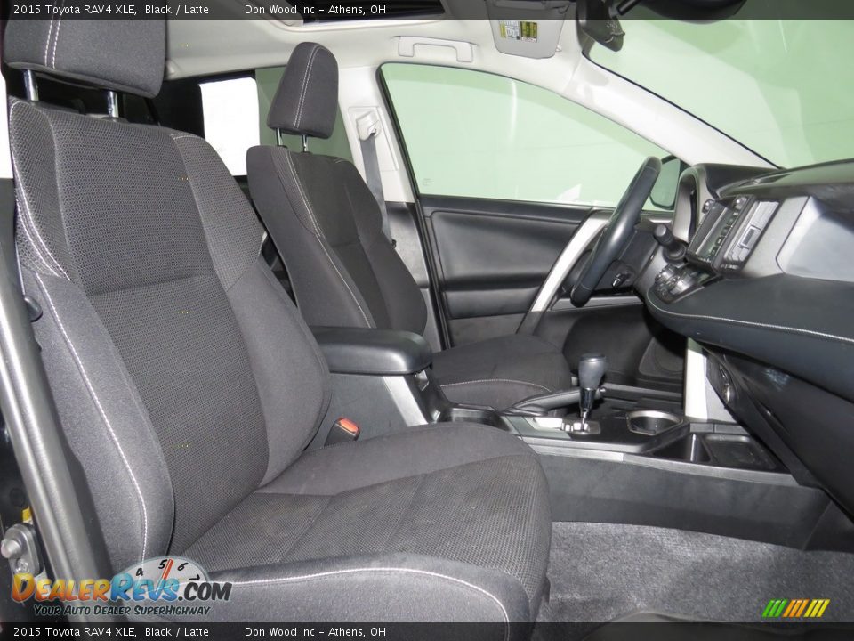 2015 Toyota RAV4 XLE Black / Latte Photo #14